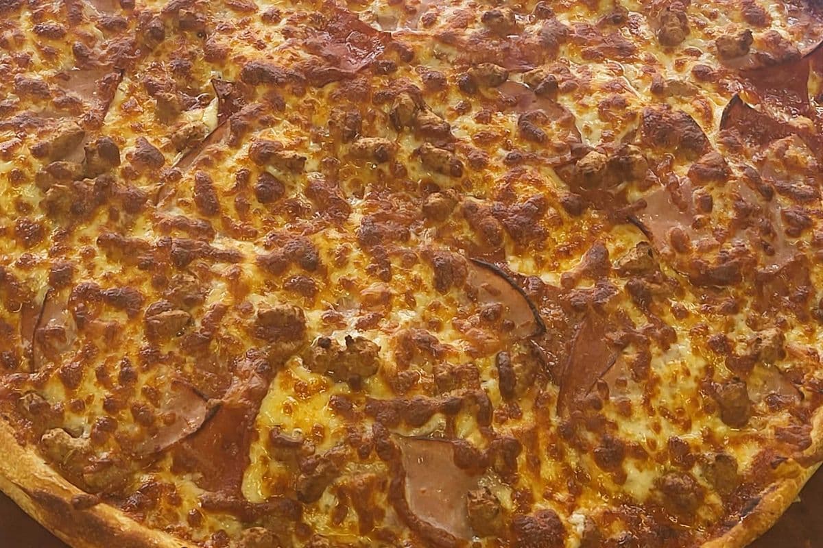 14" Large All Meat Yummy Pizza