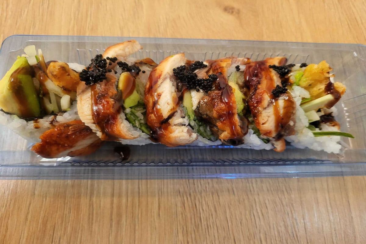 Black Dragon Roll (5 pcs)