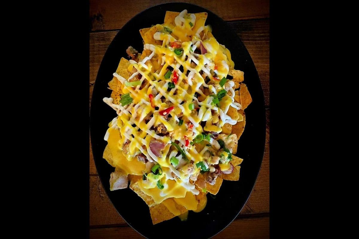 Sisig Nachos