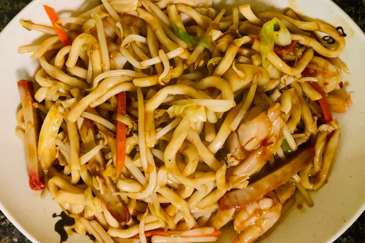 Shanghai Style Noodles( hoisin sauce)