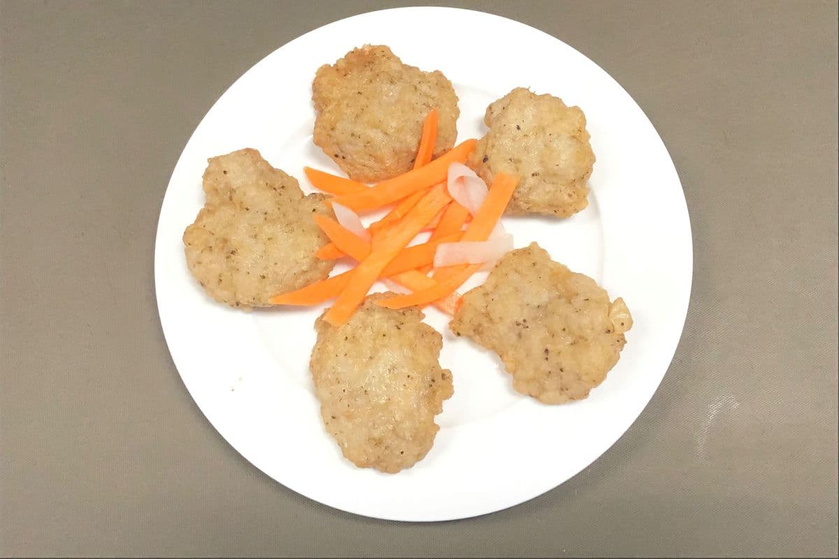 07. Deep Fried Squid Patty / Chả Mực (5 pcs)