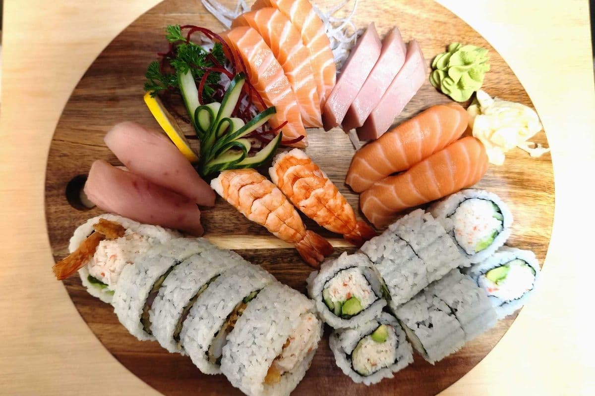 Sushi Sashimi Combo