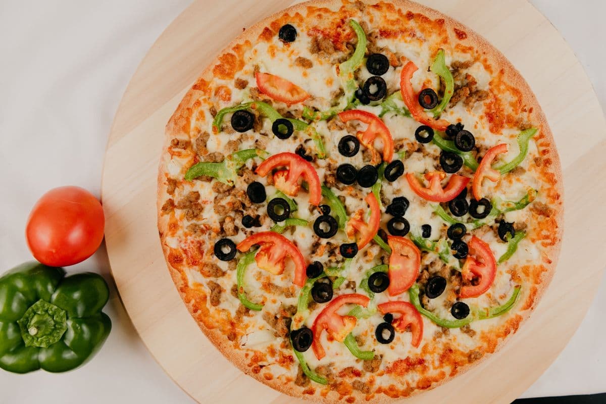 10" Small Create Your Own Pizza (Up to 5 Toppings)