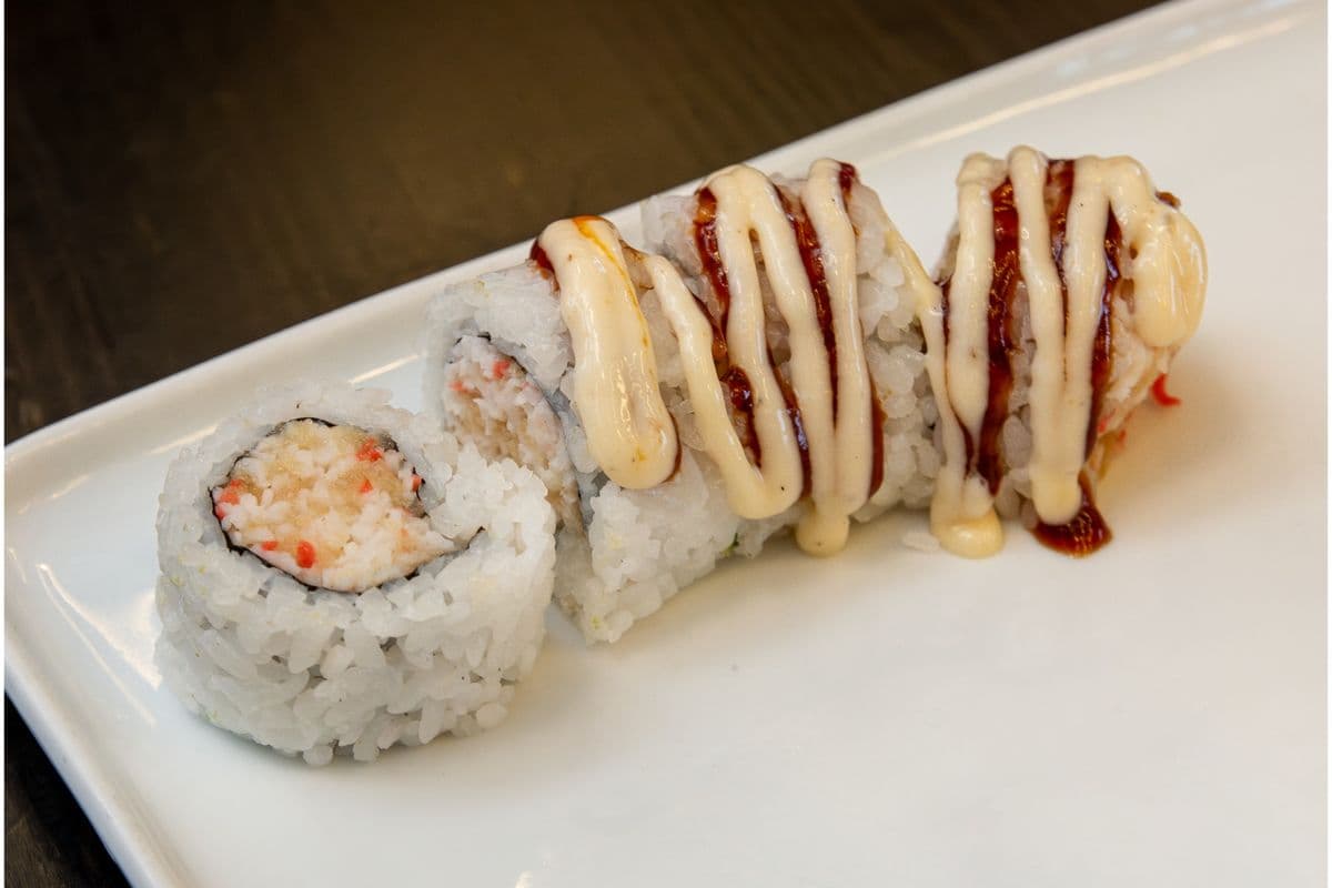 Crab Roll (8 pcs)