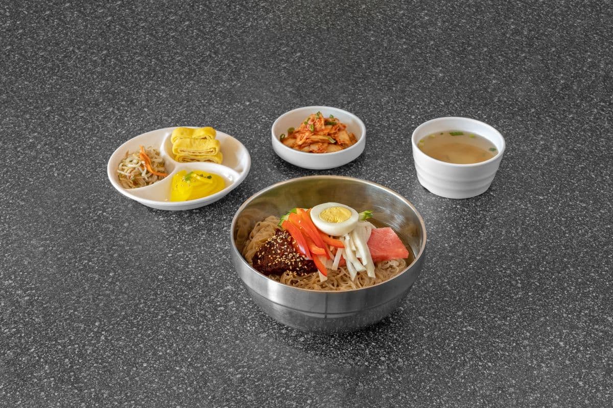 SN2. Bibim Naeng-Myeon