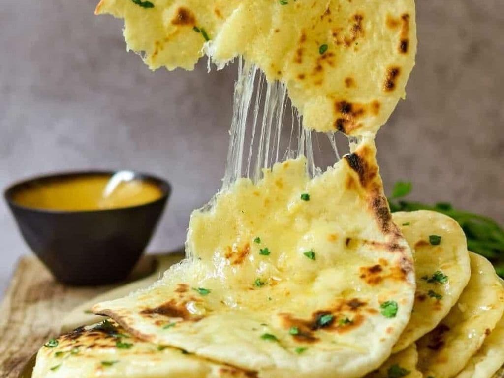 Cheese Garlic Naan