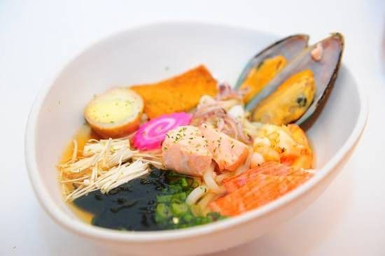 M3. Kaisen Udon  / M3. 海鲜汤乌冬