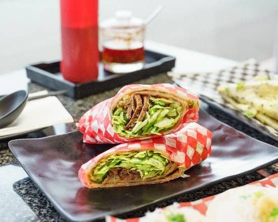 Pork Roll 大饼卷肘花
