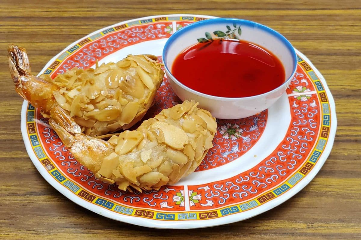 14. Deep-Fried Almond Prawn (2 pc)