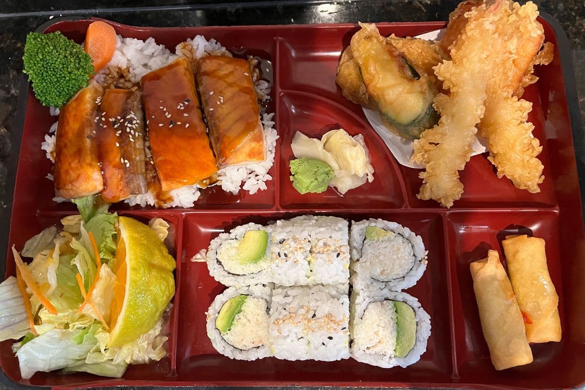 05. Salmon teriyaki Box
