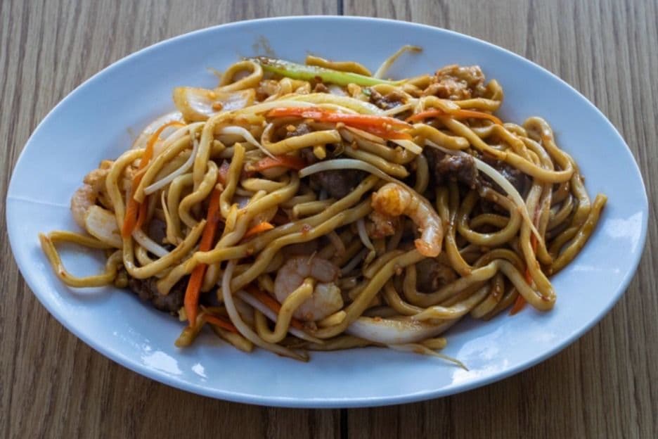 145. BBQ Pork, Chicken, or Beef Noodles