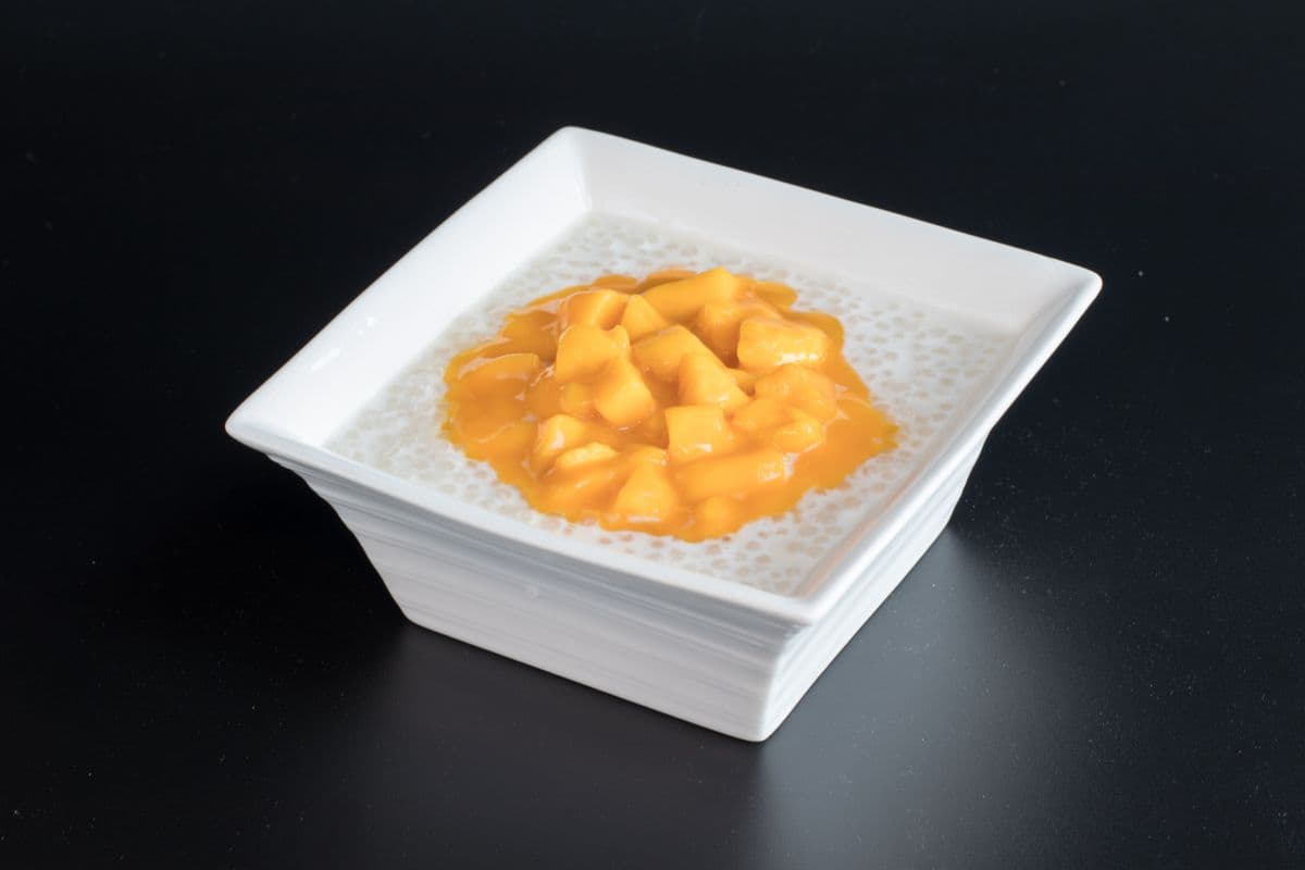 Sago with Mango and Coconut Milk 鲜芒果西米露