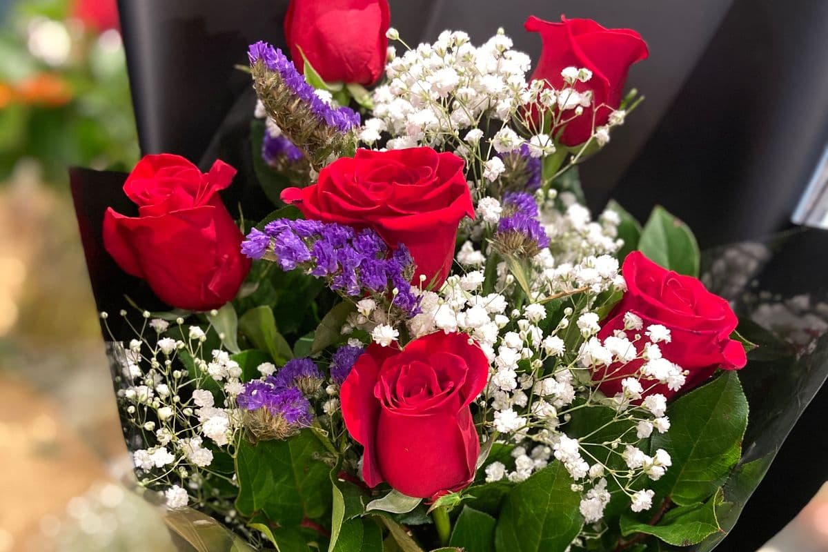 Six Stems Red Roses Bouquet