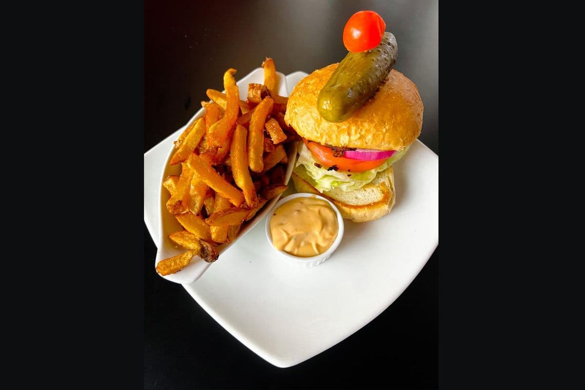 Dom's Beyond Meat Burger