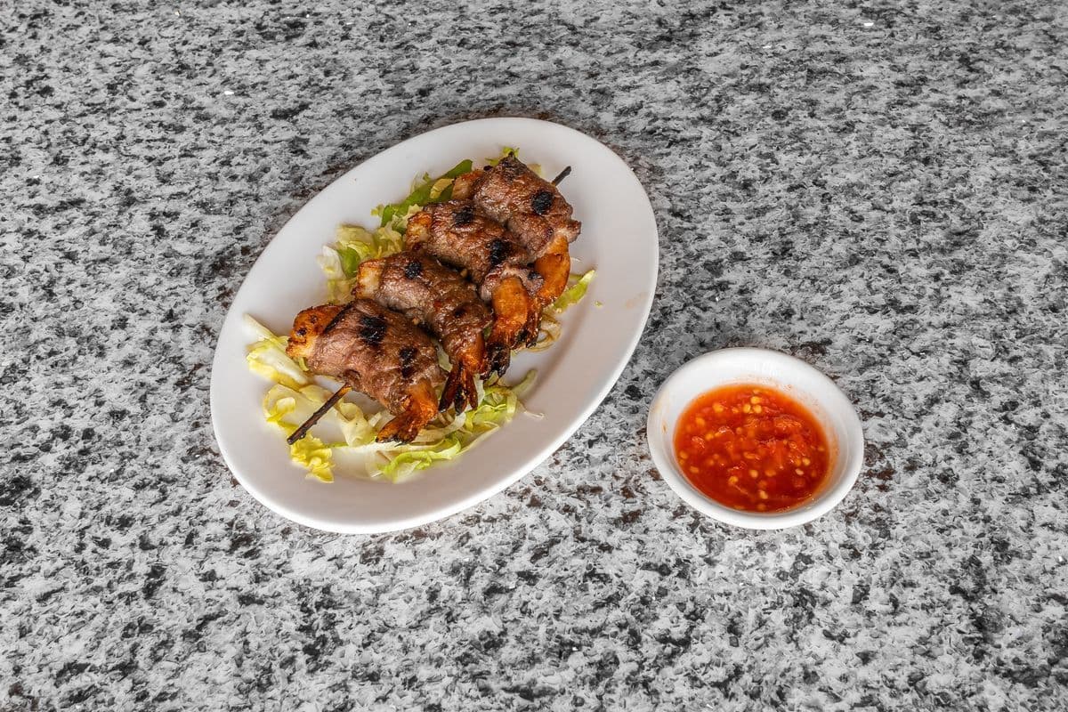 9. Charbroiled Shrimp and Beef Skewer (4 pcs)
