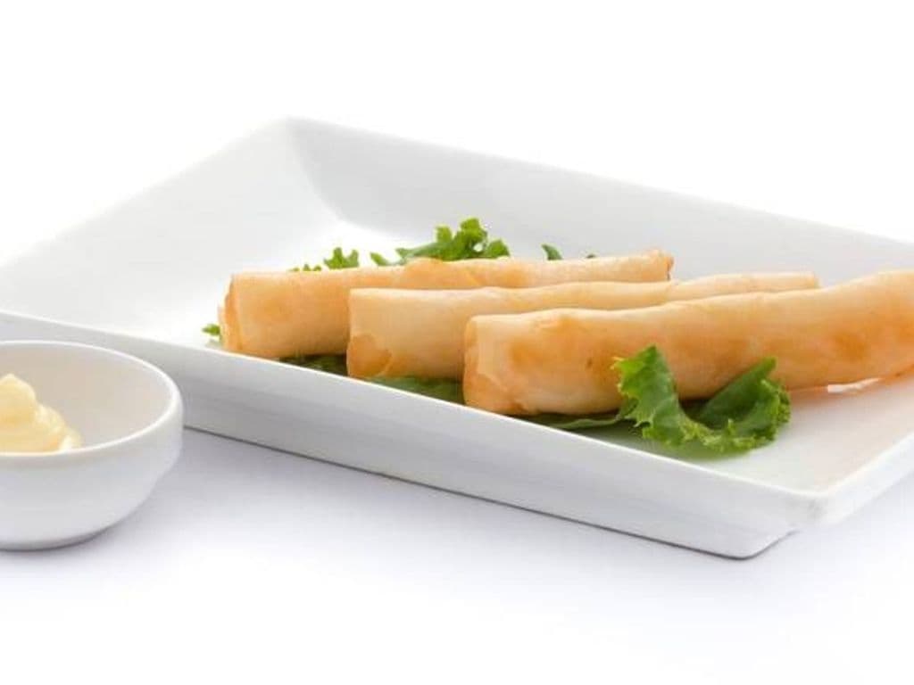 D15 Deep Fried Shrimp Rolls (4 pcs)