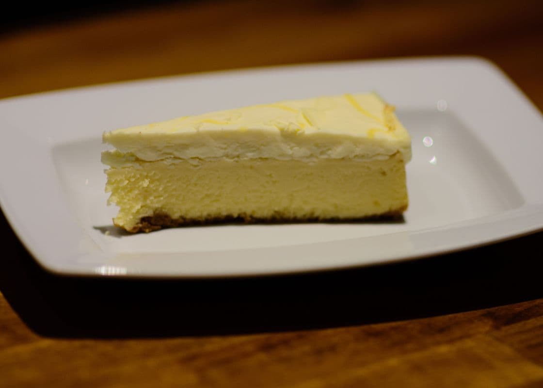 Lemon and White Chocolate Cheesecake