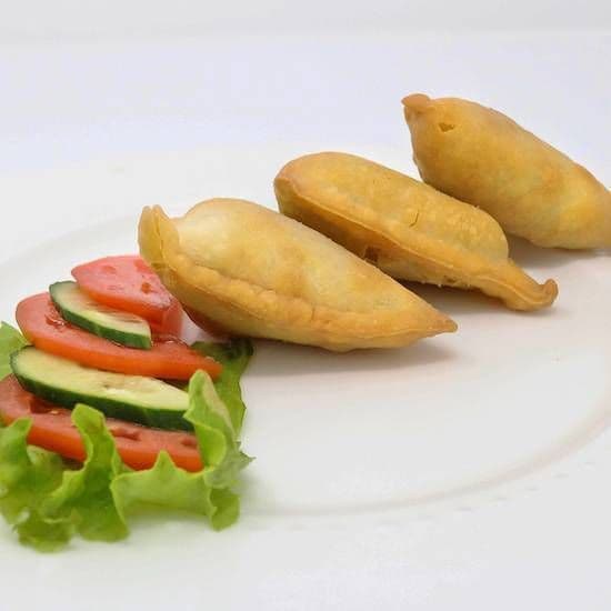 Samosas (3 pcs) (3 pieces)
