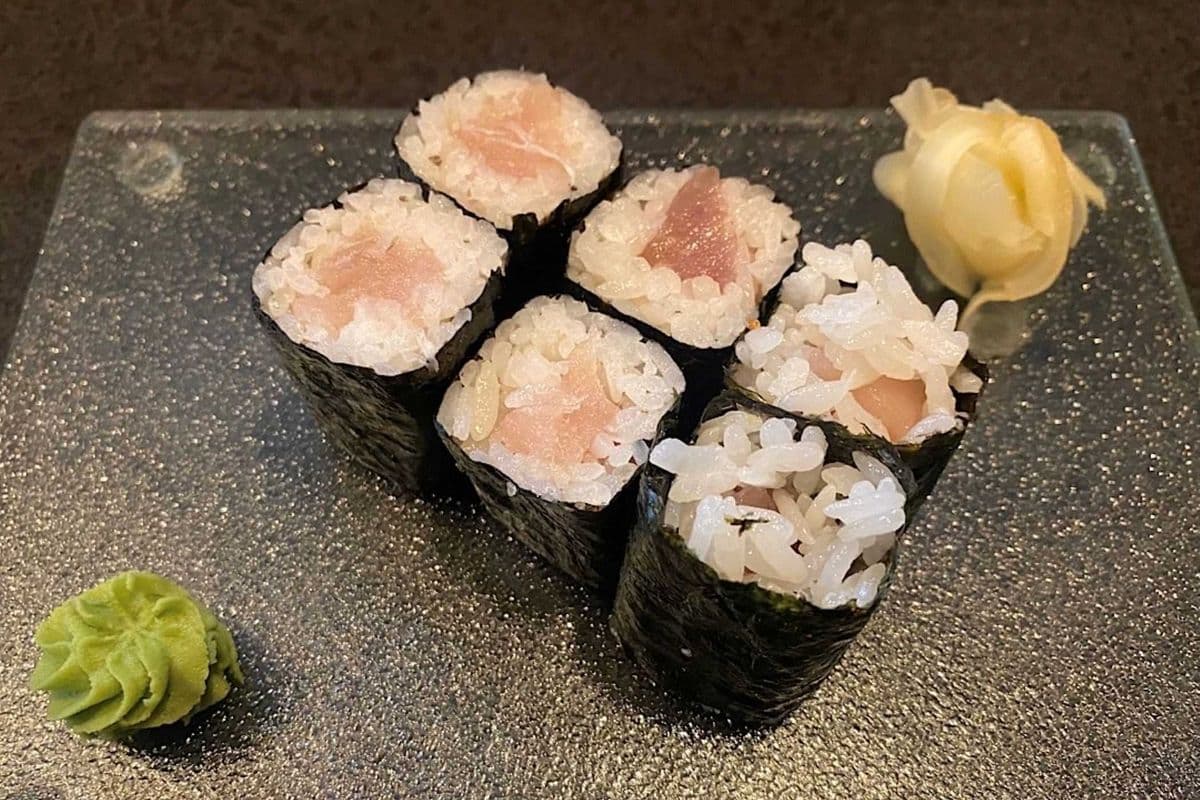 Tuna Roll (6 Pcs)