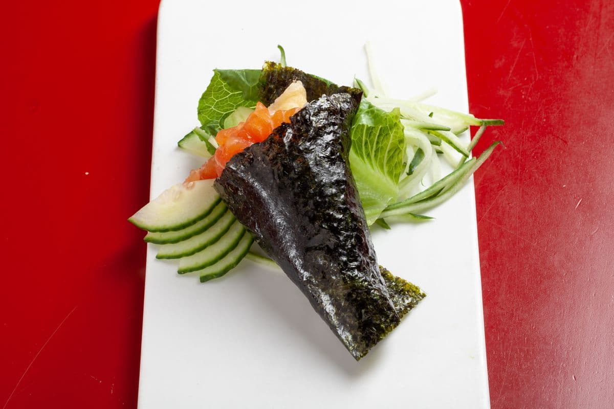 H12 Red Dragon Hand Roll (Sushi Cone)