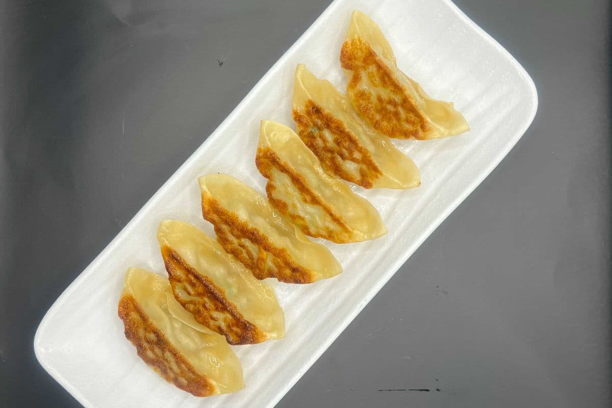 Gyoza (6 pcs)