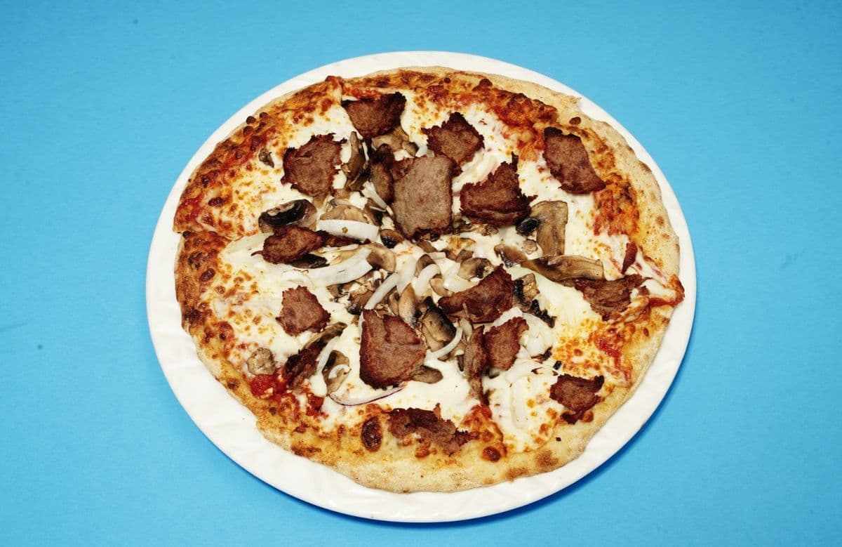 (2 for 1) Pizza Steak Philly / (2 for 1) Pizza Steak Philly