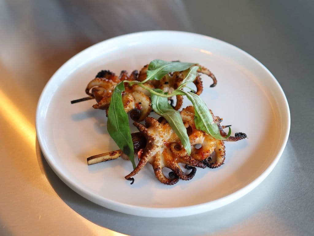 K28 - Grilled Baby Octopus Skewers (Bạch Tuột Nướng)