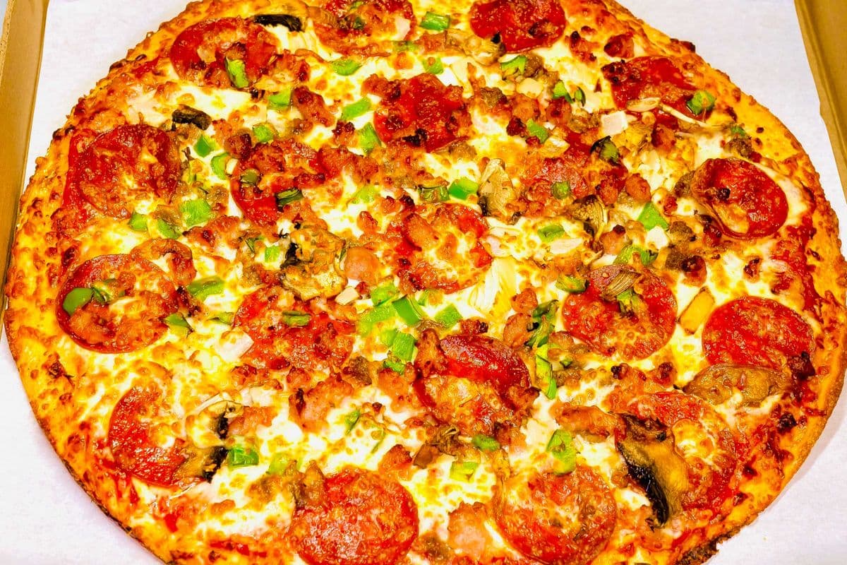 Medium 12" Works Pizza