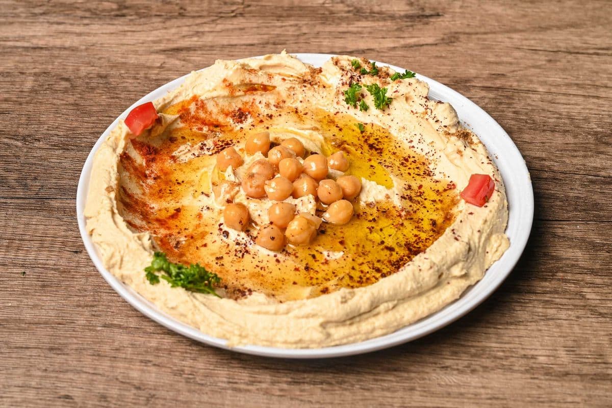 Hummus Avec tahini et citron / Hummus with Tahini and Lemon
