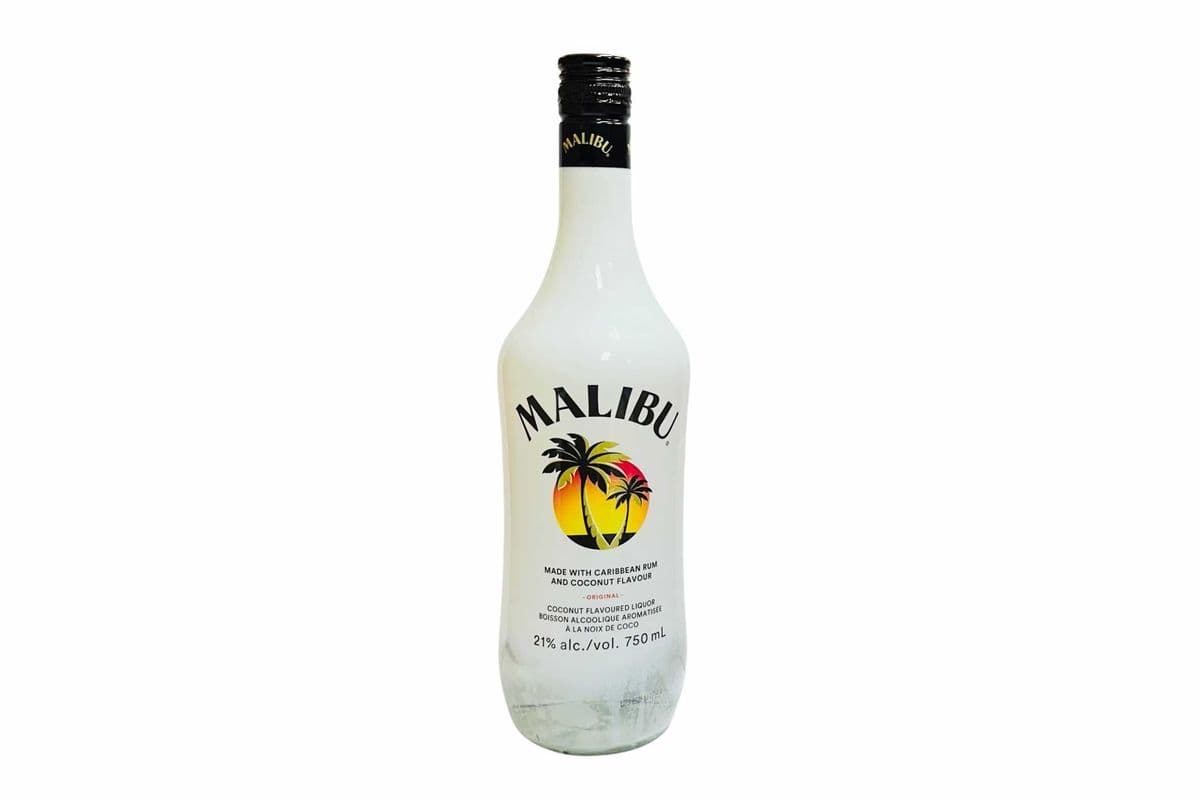 Malibu coconut rum (1 x 750mL)