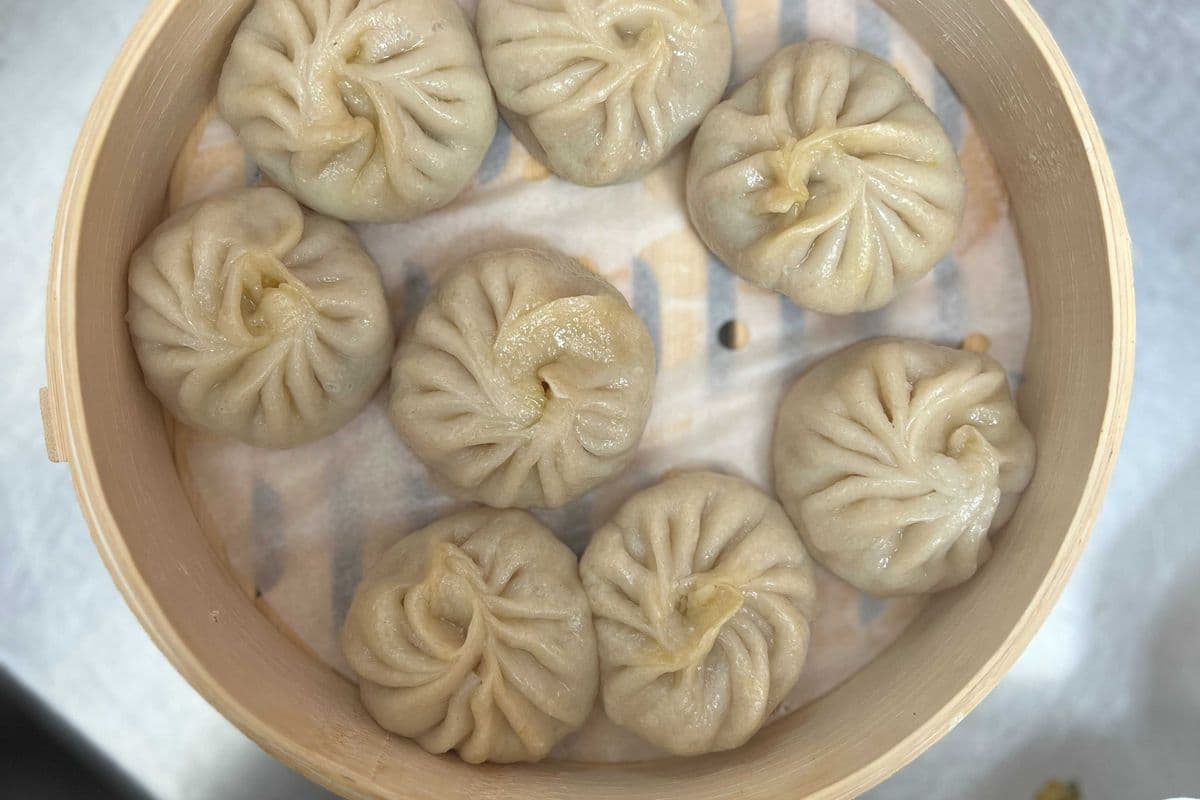 Steamed Momo (8 Pieces)