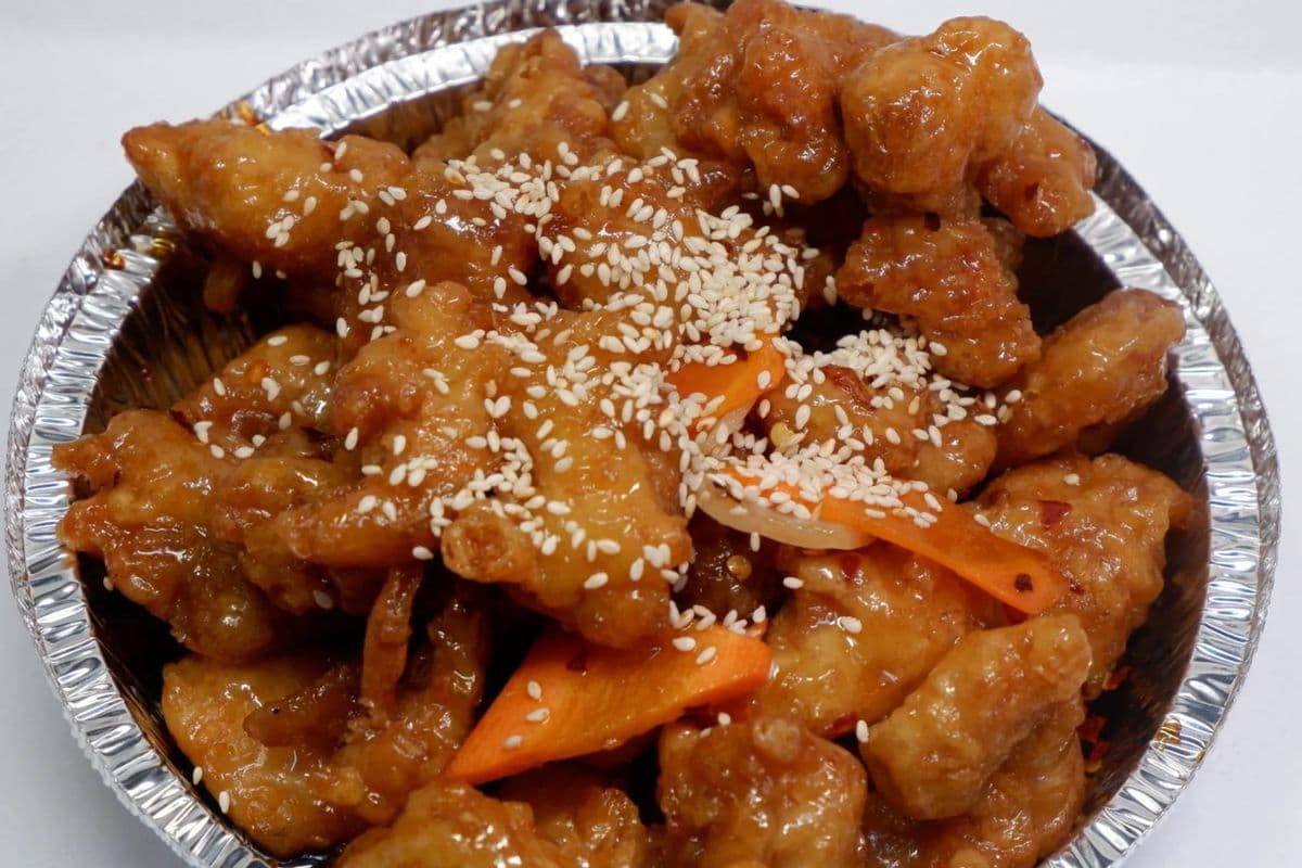 31. Sesame Pepper Chicken with Honey Sauce