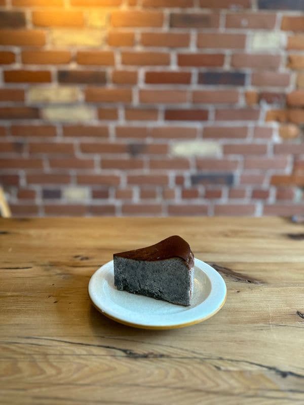 Basque Cheesecake - Black Sesame