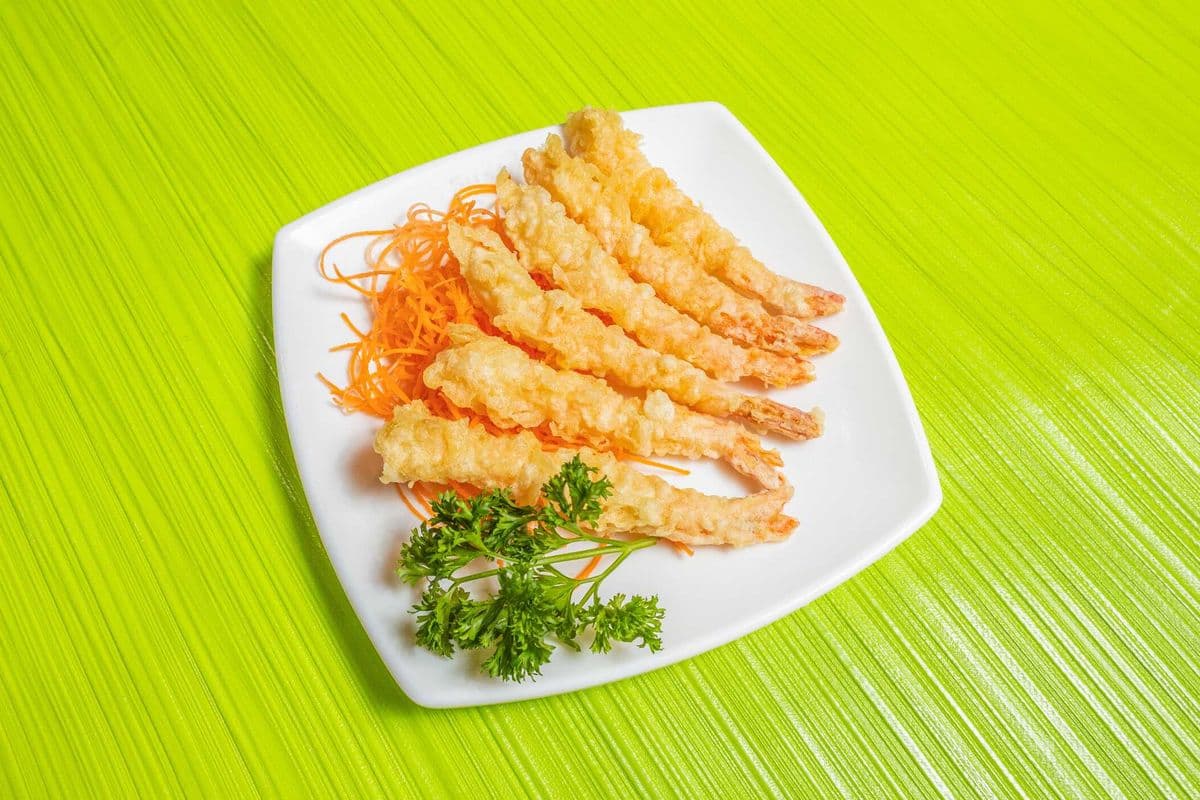 16. Shrimp Tempura (6 pcs)