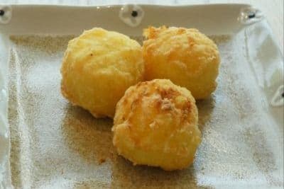 Sweet Potato Balls (4 pc)