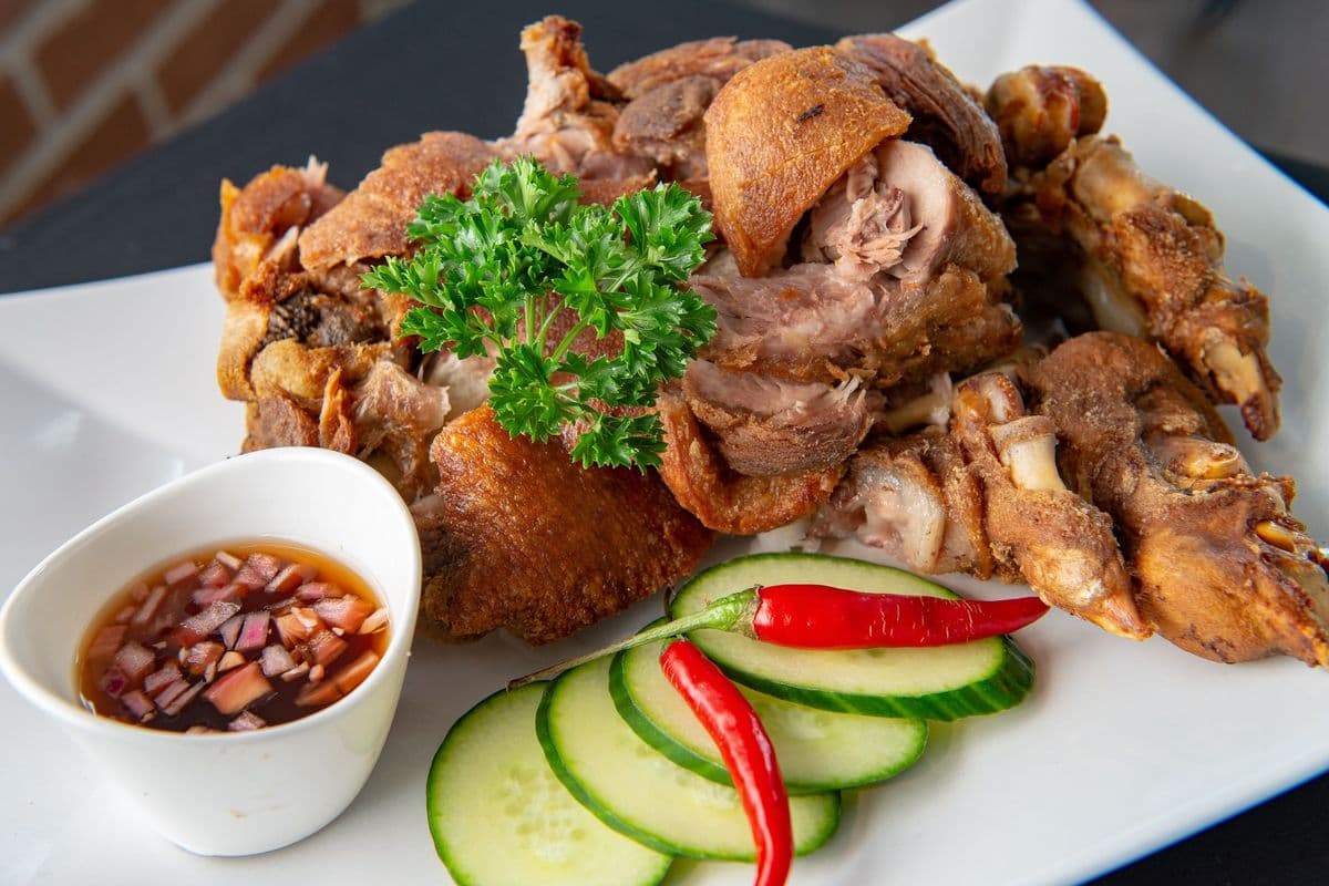 Crispy Pata (Medium)