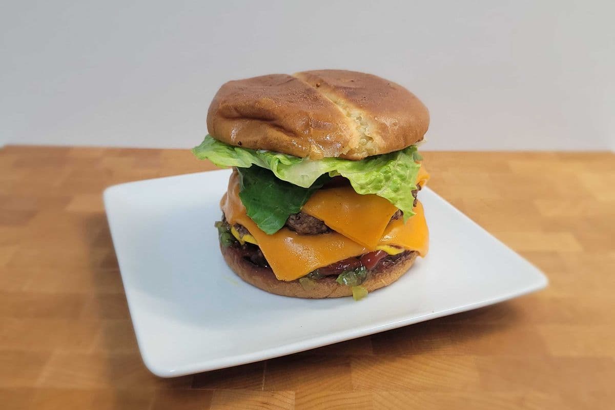 Cheeseburger Double (Double Cheeseburger)