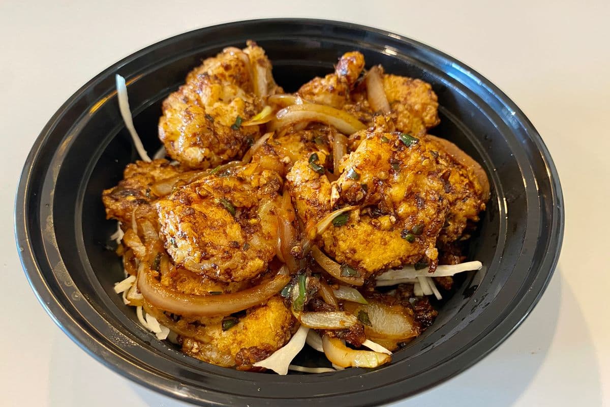 T7. Chilli Tiger Prawns