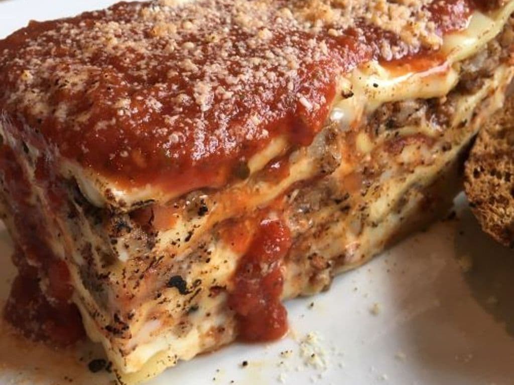 Nonnas Lasagne