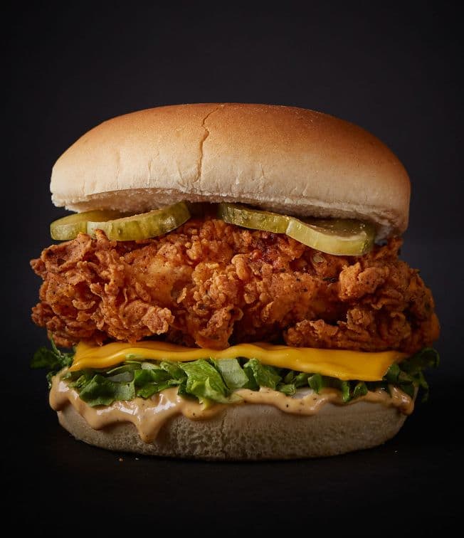 Burger Only CHICKEN LOW PRIEST - CALS 570