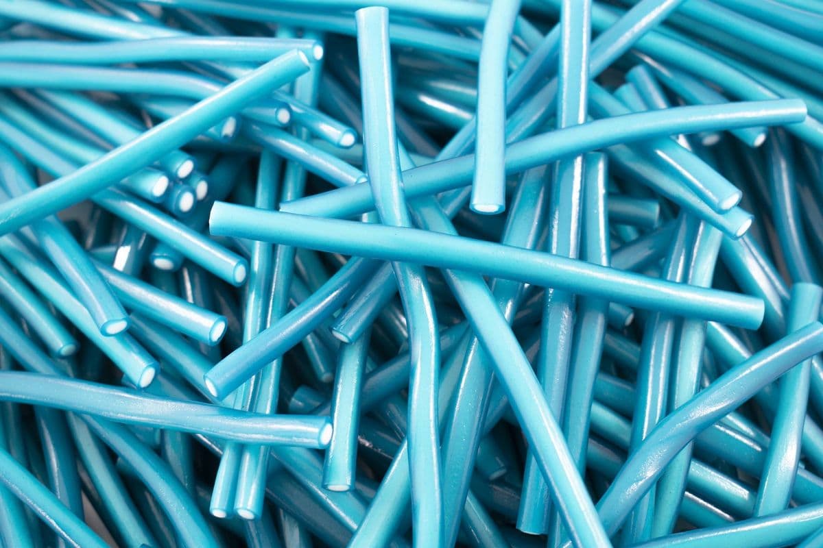 Réglisses crayons framboise bleue (150 g)