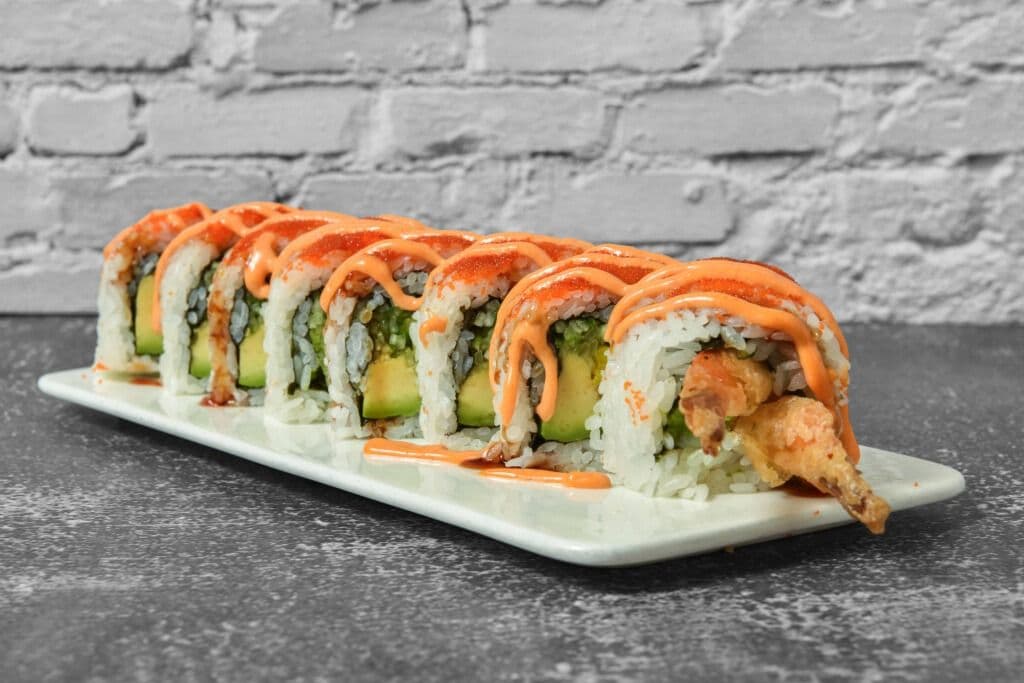 R16. King Dragon Roll (8 pcs)