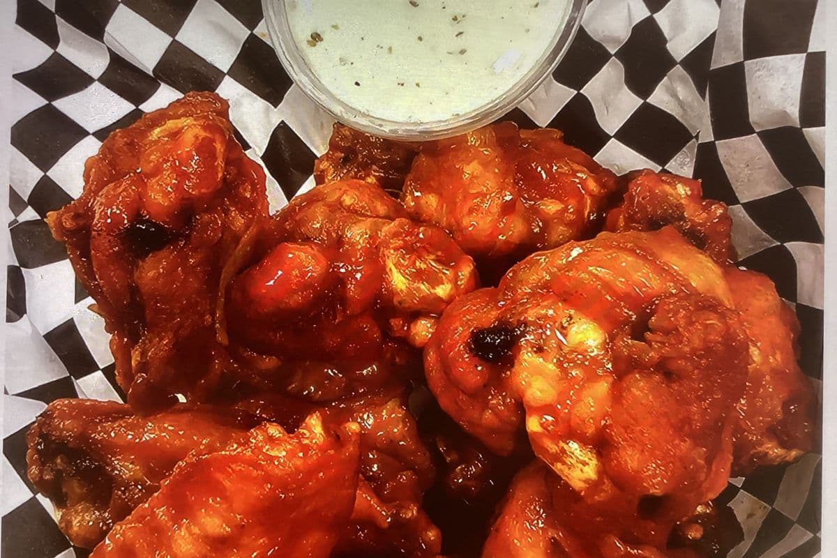 CHICKEN WINGS (12 pcs)