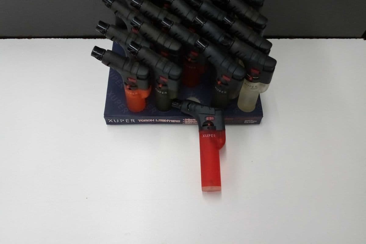 Super torch lighter (random color)