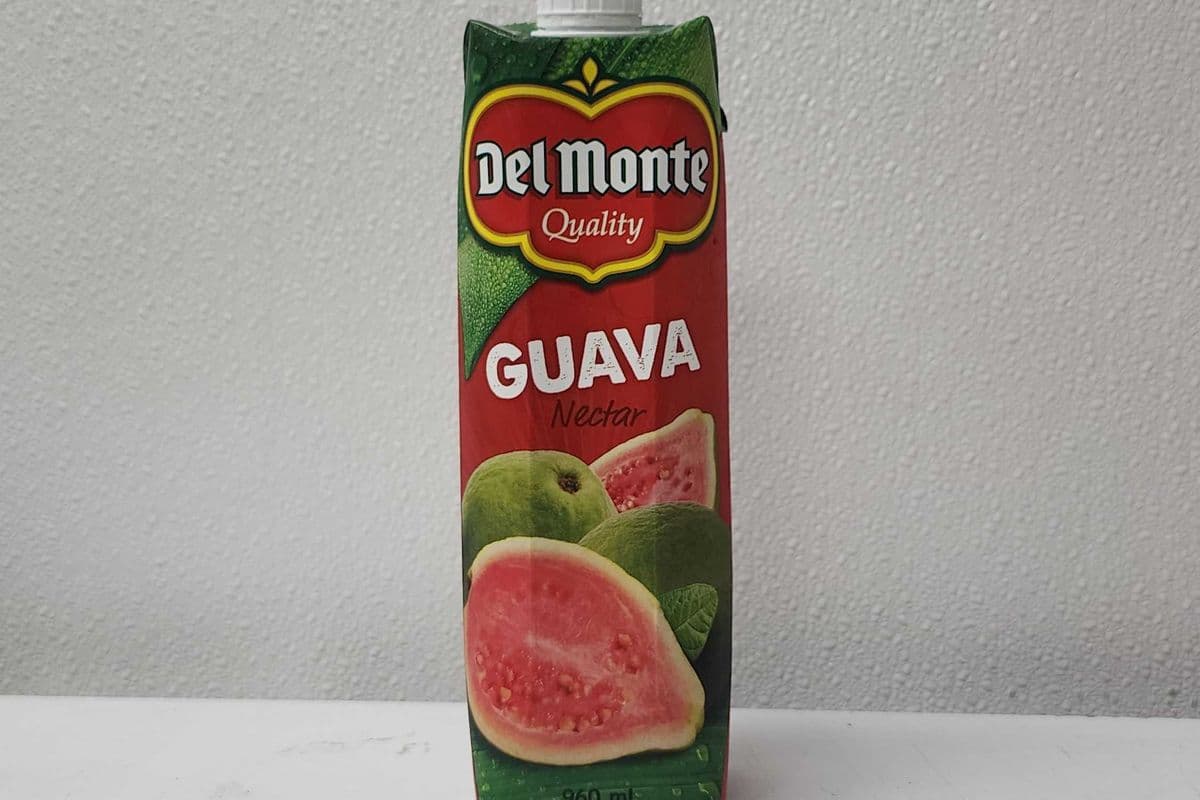 Del Monte Guava Juice (960 ml)