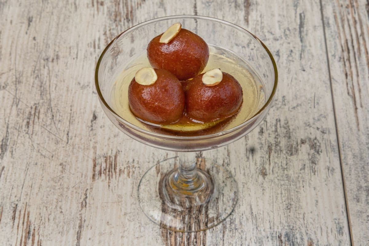 Gulab Jamun (2 pcs)