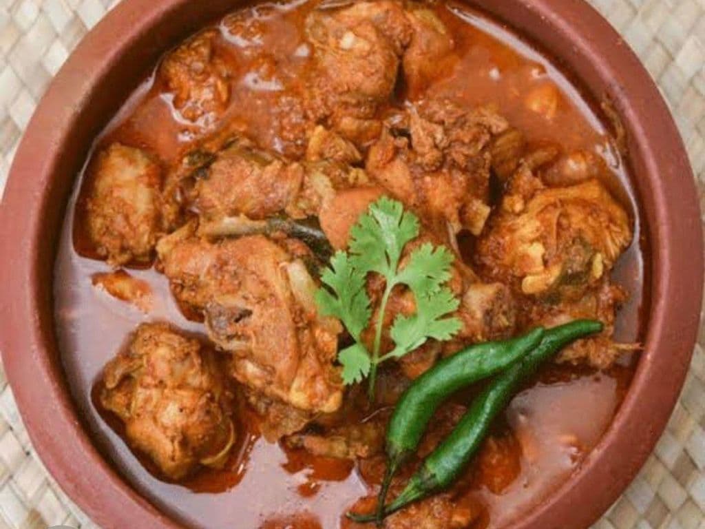 Matka Chicken Masala