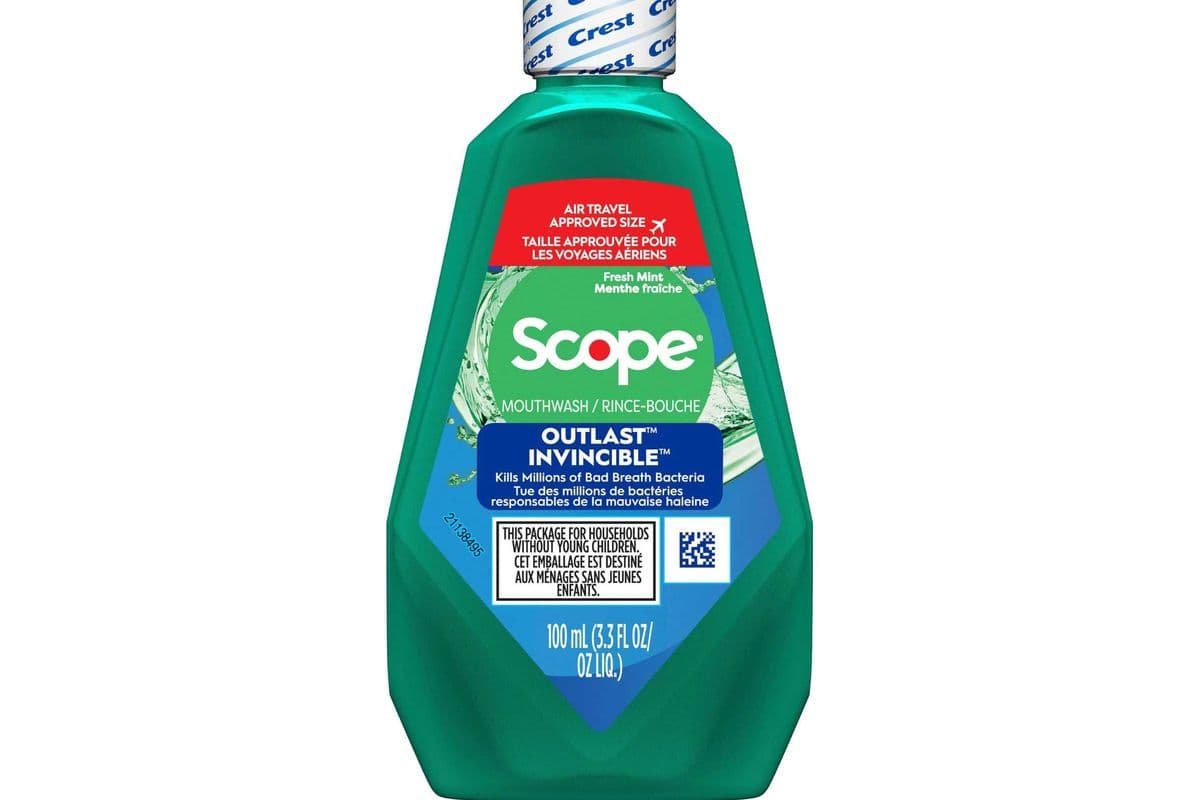 Scope Outlast Invincible Mouthwash
