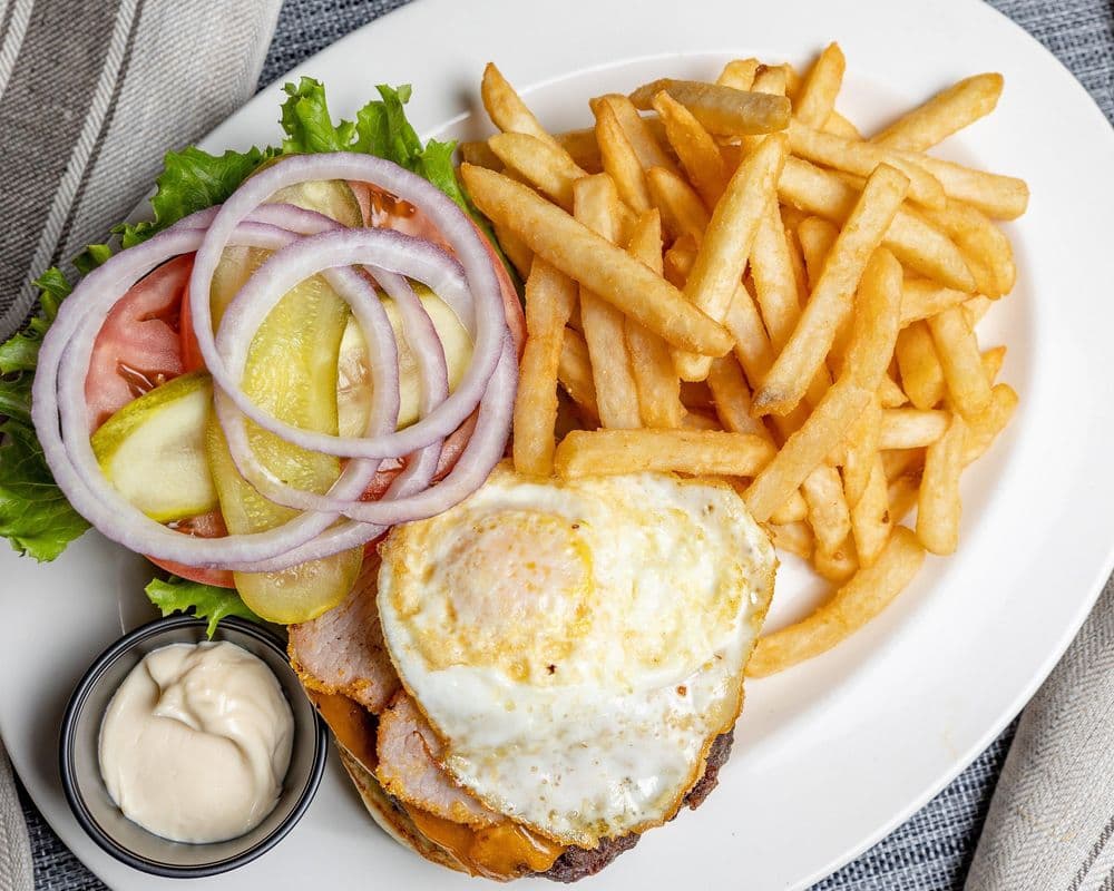 Canadian Burger