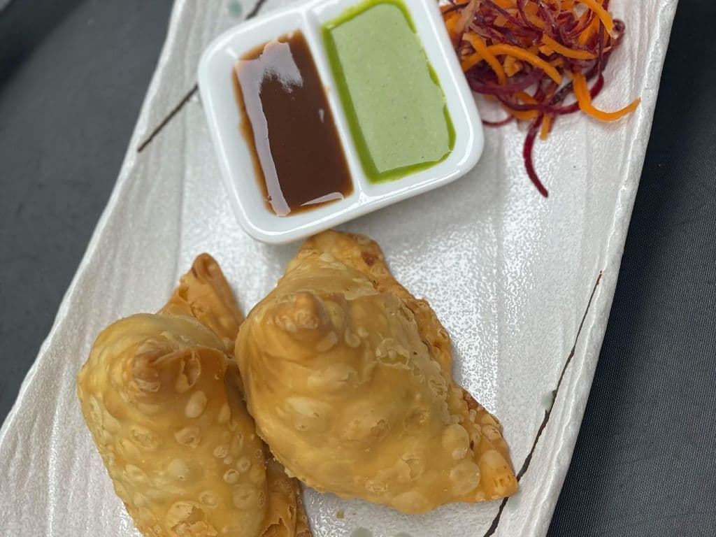 Khasta Samosa